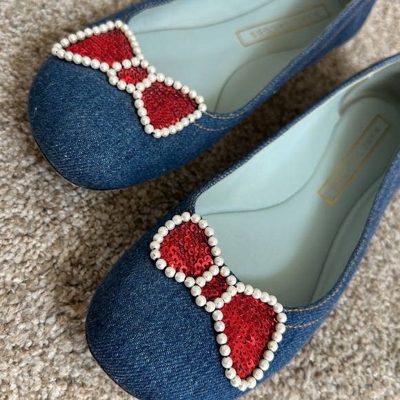 Mark Jacobs ladies denim flats with red sequin bow size 38 1/2 - Picture 5 of 8